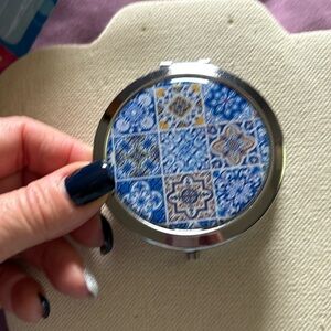 Compact mirror Brand new